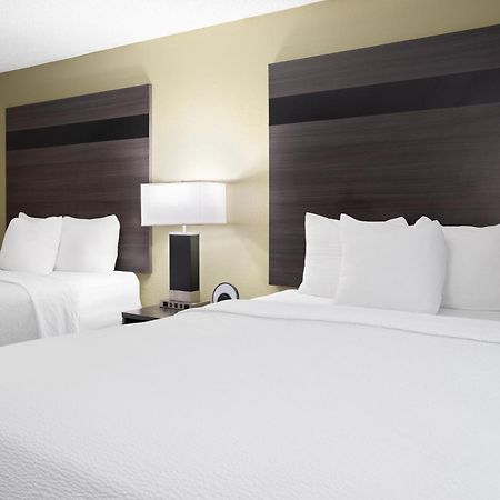 Baymont Inn & Suites By Wyndham Liberty Buitenkant foto