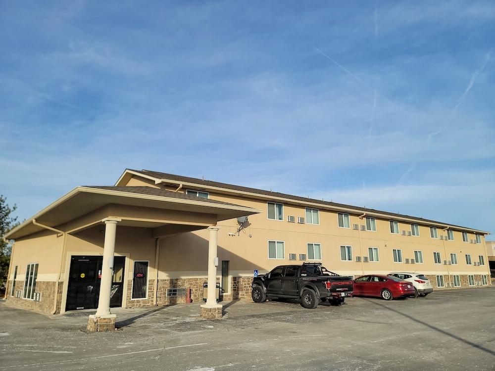 Baymont Inn & Suites By Wyndham Liberty Buitenkant foto