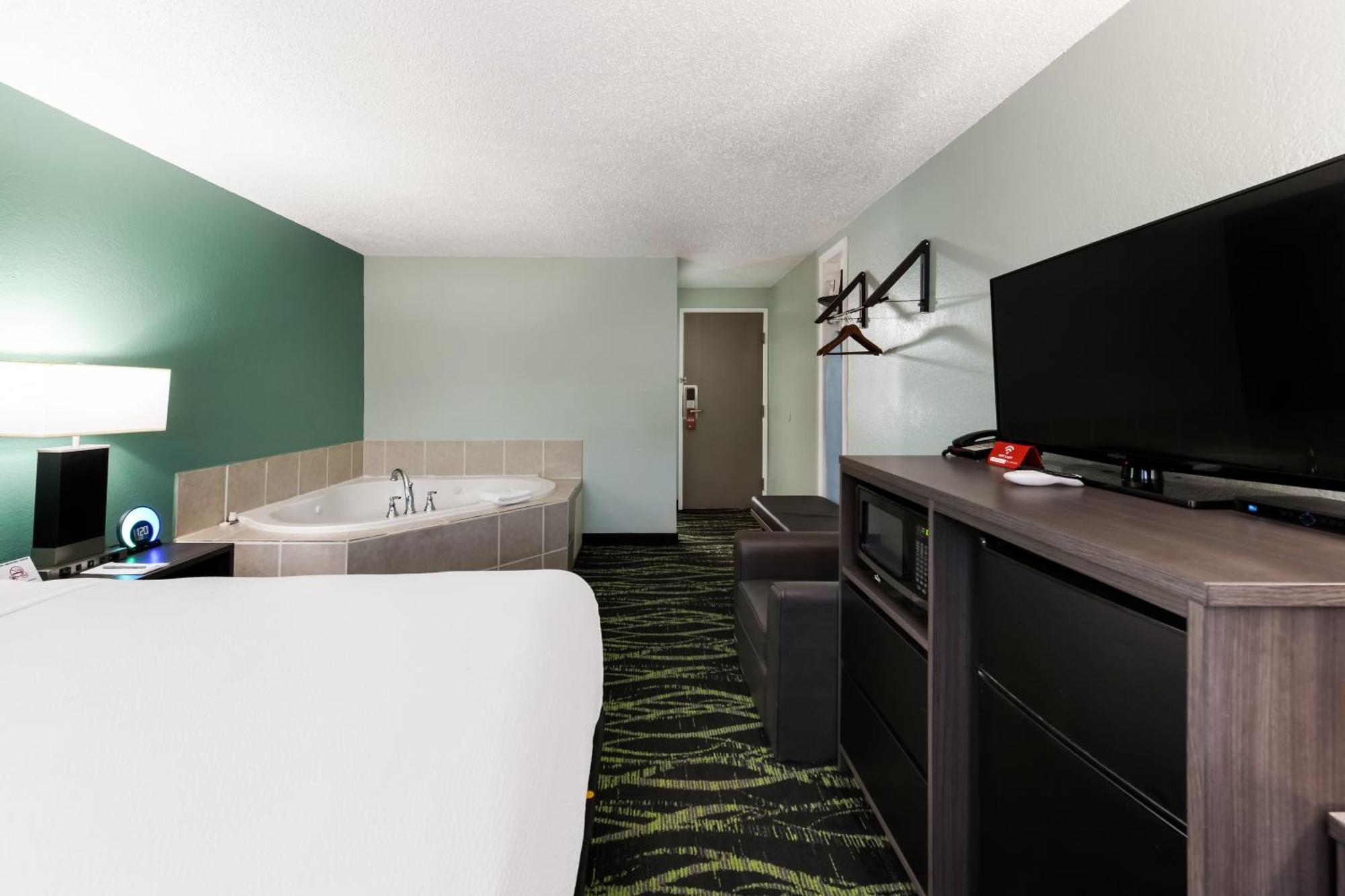 Baymont Inn & Suites By Wyndham Liberty Buitenkant foto