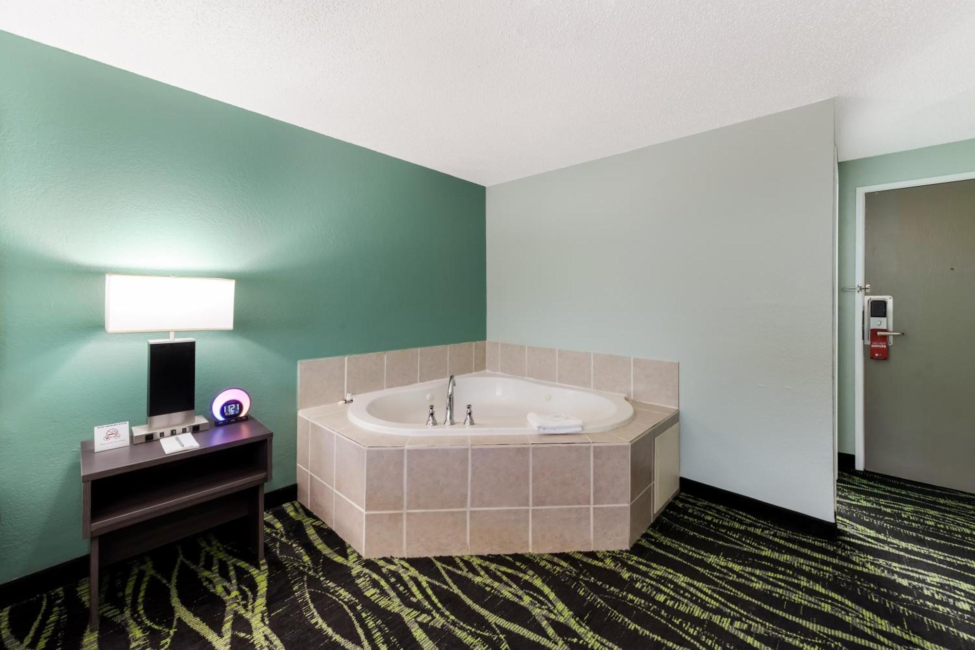 Baymont Inn & Suites By Wyndham Liberty Buitenkant foto