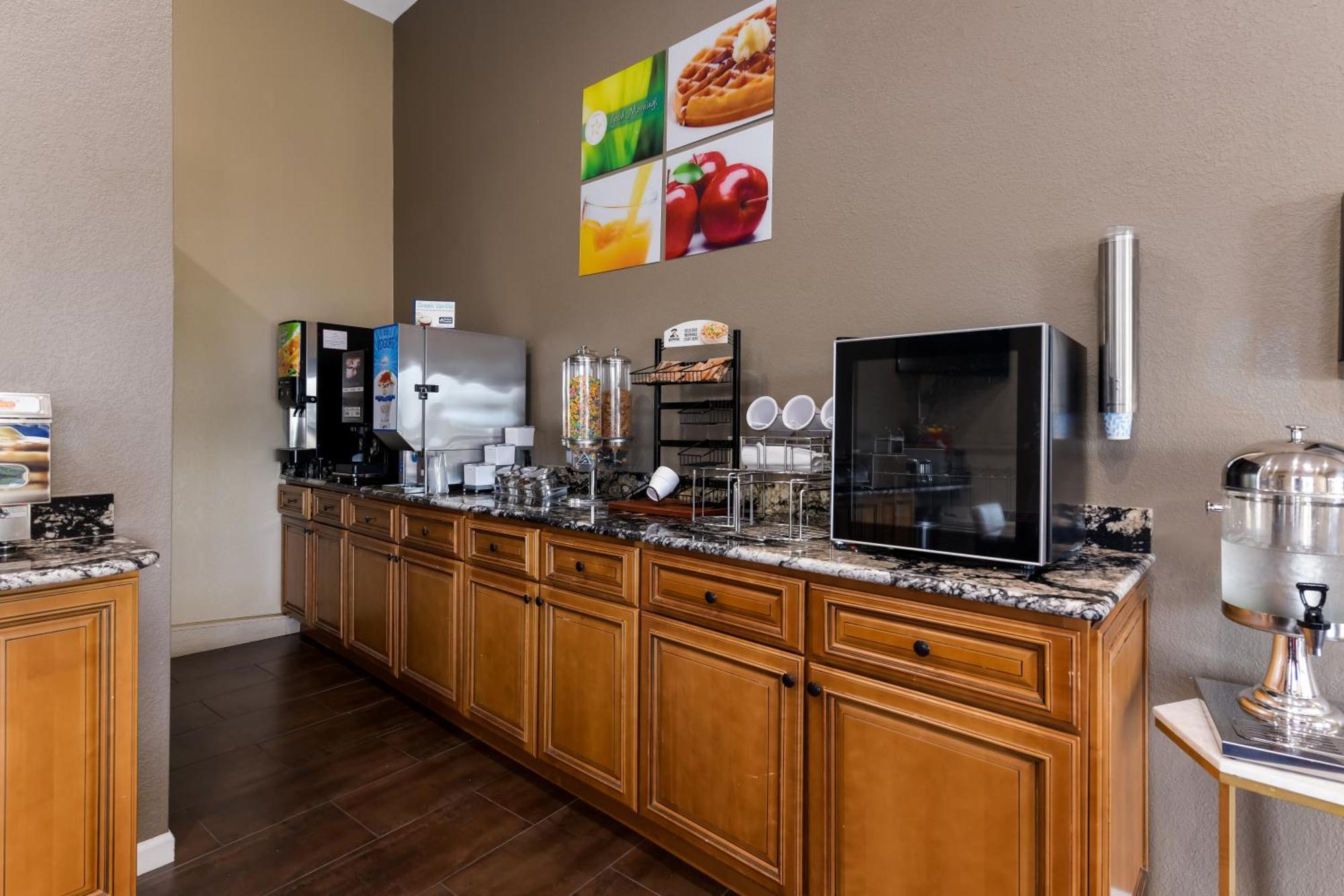 Baymont Inn & Suites By Wyndham Liberty Buitenkant foto