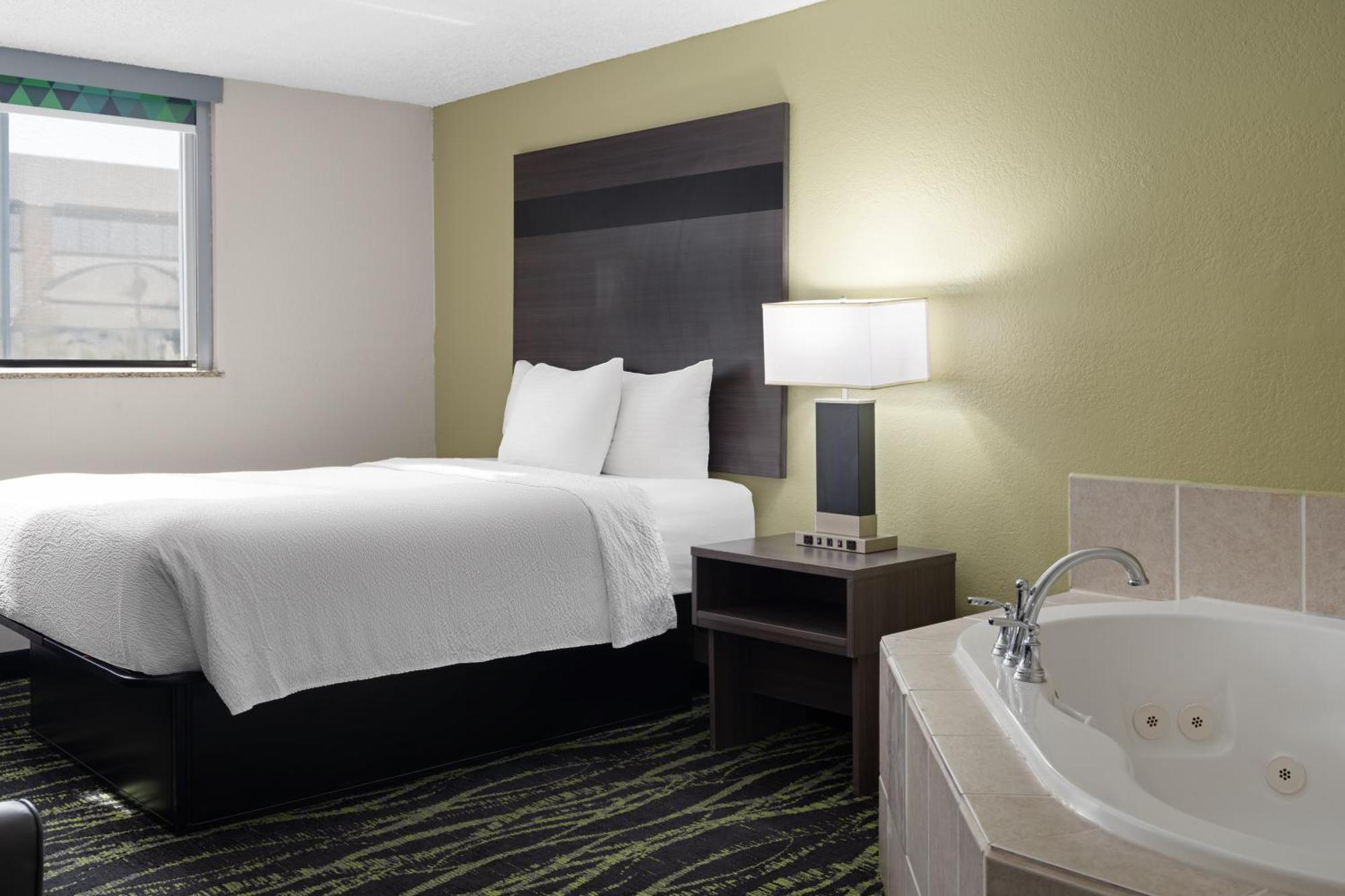 Baymont Inn & Suites By Wyndham Liberty Buitenkant foto